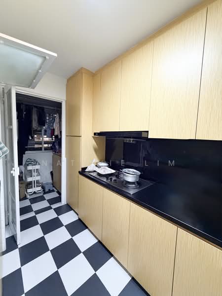 450A Sengkang West Way, 450A Sengkang West Way, 3 Bedrooms, 990 sqft, HDB Flat For Sale, by Natalie Lim, 500173977 - Kitchen - PropertyGuru.com.sg