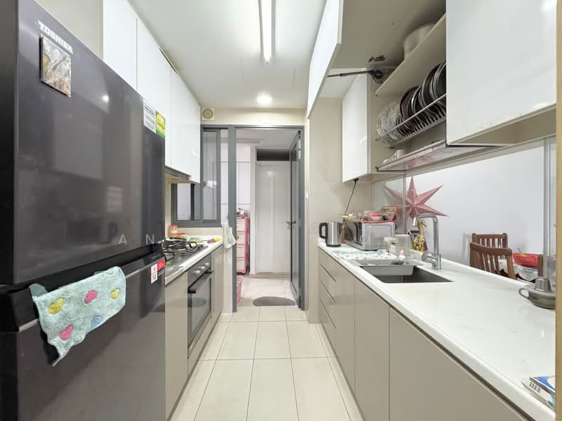 Wandervale, 367 Choa Chu Kang Avenue 3, 3 Bedrooms, 1,130 sqft, Executive Condominium For Sale, by Ang Pei Xiong, 500173983 - Kitchen - PropertyGuru.com.sg