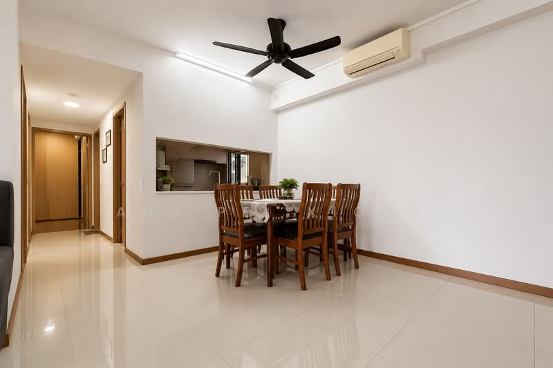 Wandervale, 367 Choa Chu Kang Avenue 3, 3 Bedrooms, 1,130 sqft, Executive Condominium For Sale, by Ang Pei Xiong, 500173983 - Dining Room - PropertyGuru.com.sg