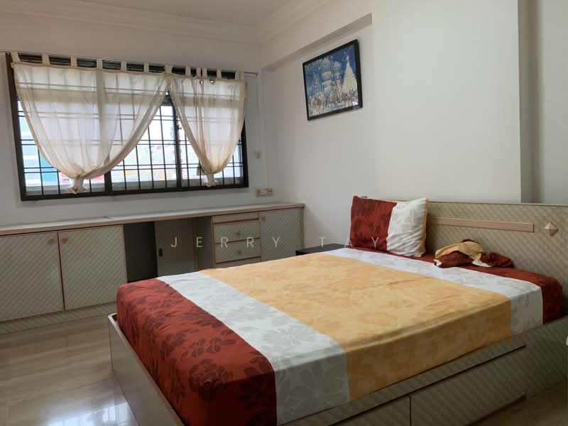839 Woodlands Street 82, 839 Woodlands Street 82, 3 Bedrooms, 1,141 sqft, HDB Flat For Sale, by Jerry Tay, 500173987 - Bedroom 2 - PropertyGuru.com.sg