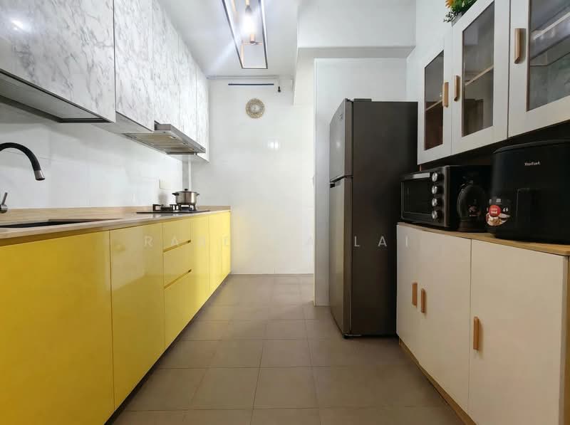 117A Jalan Tenteram, 117A Jalan Tenteram, 2 Bedrooms, 721 sqft, HDB Flat For Sale, by Rabecca Lai, 500173993 - Kitchen - PropertyGuru.com.sg