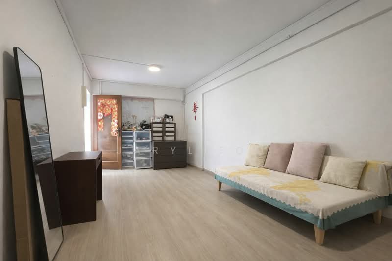 296 Tampines Street 22, 296 Tampines Street 22, 2 Bedrooms, 721 sqft, HDB Flat For Sale, by Jaryl Foo, 500174001 - Living Room - PropertyGuru.com.sg