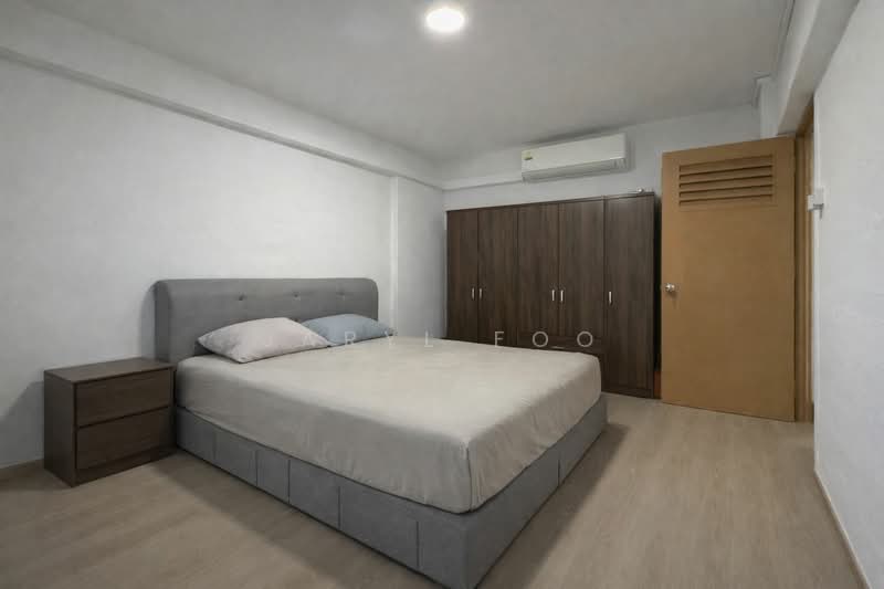 296 Tampines Street 22, 296 Tampines Street 22, 2 Bedrooms, 721 sqft, HDB Flat For Sale, by Jaryl Foo, 500174001 - Bedroom - PropertyGuru.com.sg