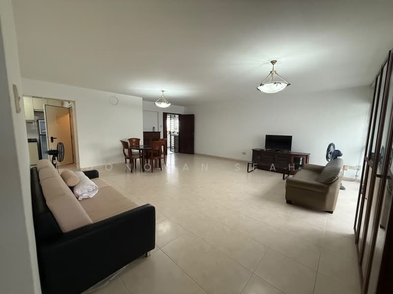 323C Sengkang East Way, 323C Sengkang East Way, 3 Bedrooms, 1,184 sqft, HDB Flat For Rent, by Donovan Seah, 500174002 - Living Room - PropertyGuru.com.sg