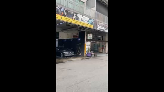 First Centre, 50 Serangoon North Avenue 4, 1,701 sqft, Light Industrial (B1) For Sale, by Alvin Oh, 500174007 - CommercialGuru.com.sg
