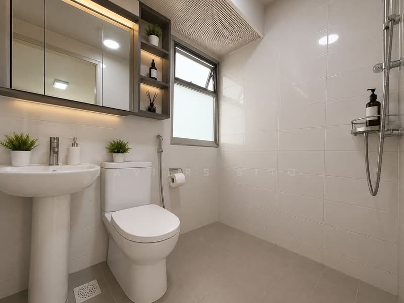 130B Lorong 1 Toa Payoh, 130B Lorong 1 Toa Payoh, 3 Bedrooms, 1,001 sqft, HDB Flat For Sale, by Javiers Sito, 500174008 - Bathroom - PropertyGuru.com.sg