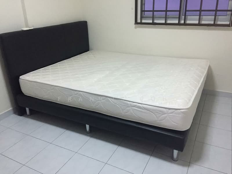 271 Queen Street, 271 Queen Street, Room Rental, 150 sqft, HDB Flat For Rent, by Francis Poh, 500174010 - Bedroom - PropertyGuru.com.sg
