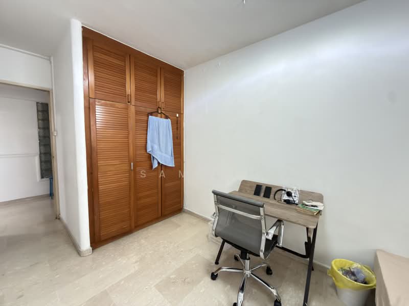 295 Choa Chu Kang Avenue 2, 295 Choa Chu Kang Avenue 2, 5 Bedrooms, 1,216 sqft, HDB Flat For Sale, by Sam Lim, 500174025 - Study - PropertyGuru.com.sg