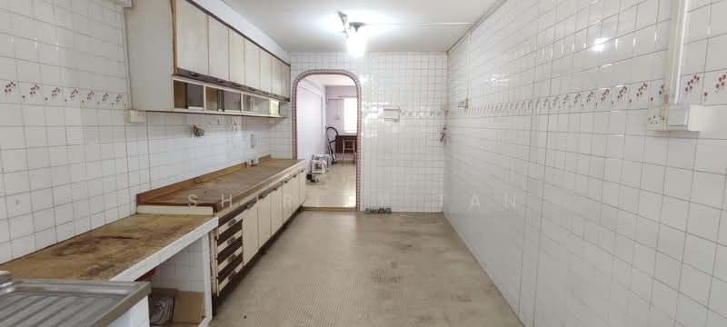 542 Ang Mo Kio Avenue 10, 542 Ang Mo Kio Avenue 10, 2 Bedrooms, 732 sqft, HDB Flat For Sale, by Shirley Tan, 500174026 - Kitchen - PropertyGuru.com.sg