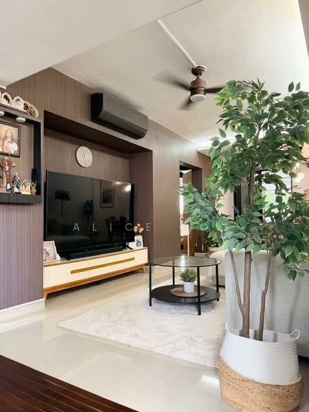 146 Bukit Batok West Avenue 6, 146 Bukit Batok West Avenue 6, 3 Bedrooms, 883 sqft, HDB Flat For Sale, by Alice Goh, 500174027 - Living Room - PropertyGuru.com.sg