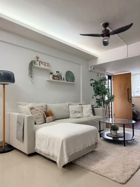 146 Bukit Batok West Avenue 6, 146 Bukit Batok West Avenue 6, 3 Bedrooms, 883 sqft, HDB Flat For Sale, by Alice Goh, 500174027 - Living Room - PropertyGuru.com.sg