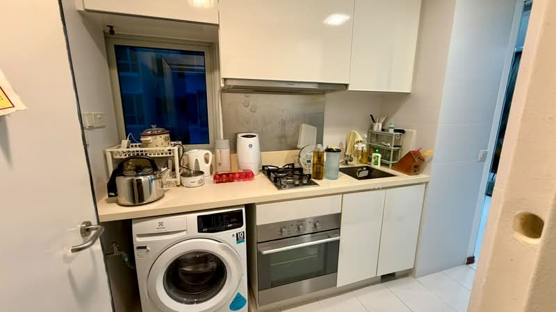 Kovan Residences, 1A Kovan Road, 2 Bedrooms, 883 sqft, Condominium For Sale, by Dennis Lim, 500174031 - Kitchen - PropertyGuru.com.sg
