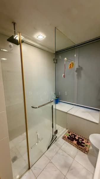 Kovan Residences, 1A Kovan Road, 2 Bedrooms, 883 sqft, Condominium For Sale, by Dennis Lim, 500174031 - Bathroom - PropertyGuru.com.sg