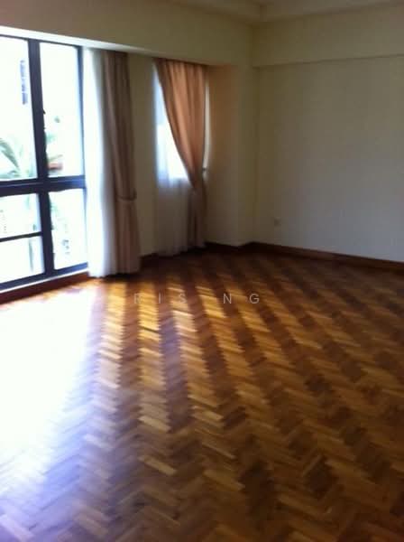 Banyan Villas, Lentor Plain, 5 Bedrooms, 3,300 sqft, Terraced House For Rent, by Ris Ng, 500174038 - Living Room - PropertyGuru.com.sg
