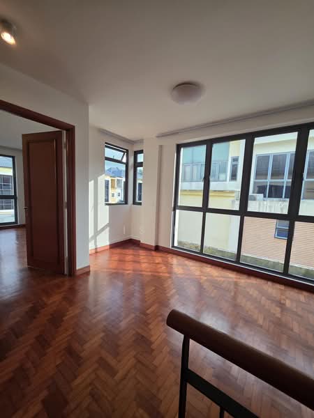 Banyan Villas, Lentor Plain, 5 Bedrooms, 3,300 sqft, Terraced House For Rent, by Ris Ng, 500174038 - Interior - PropertyGuru.com.sg
