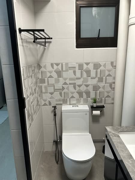 Blk 690A Choa Chu Kang Crescent, Choa Chu Kang Crescent, Room Rental, 100 sqft, HDB Flat For Rent, by Penny Ong, 500174040 - Bathroom - PropertyGuru.com.sg