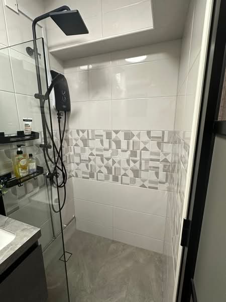 Blk 690A Choa Chu Kang Crescent, Choa Chu Kang Crescent, Room Rental, 100 sqft, HDB Flat For Rent, by Penny Ong, 500174040 - Bathroom - PropertyGuru.com.sg