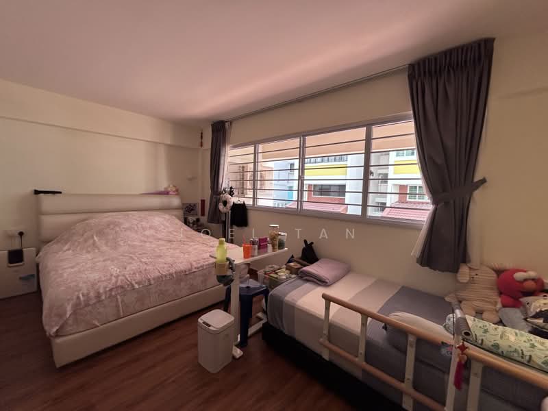 352 Bukit Batok Street 34, 352 Bukit Batok Street 34, 4 Bedrooms, 1,657 sqft, HDB Flat For Sale, by Joel Tan, 500174041 - Bedroom - PropertyGuru.com.sg