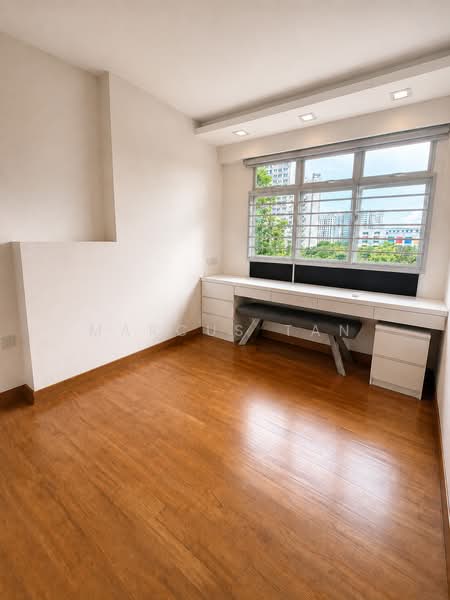 662D Edgedale Plains, 662D Edgedale Plains, 3 Bedrooms, 1,206 sqft, HDB Flat For Sale, by Marcus Tan, 500174043 - Study - PropertyGuru.com.sg