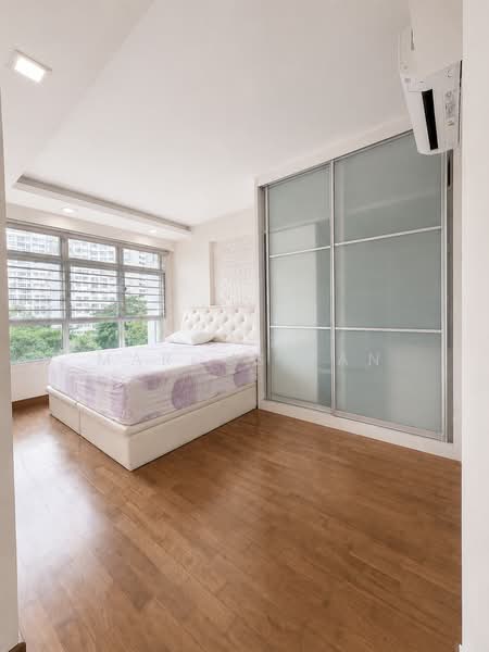 662D Edgedale Plains, 662D Edgedale Plains, 3 Bedrooms, 1,206 sqft, HDB Flat For Sale, by Marcus Tan, 500174043 - Bedroom - PropertyGuru.com.sg