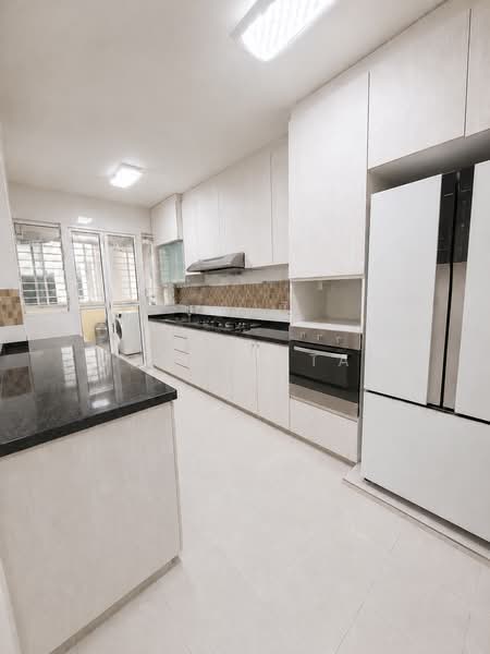 662D Edgedale Plains, 662D Edgedale Plains, 3 Bedrooms, 1,206 sqft, HDB Flat For Sale, by Marcus Tan, 500174043 - Kitchen - PropertyGuru.com.sg