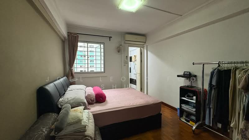 132 Bedok North Street 2, 132 Bedok North Street 2, 3 Bedrooms, 990 sqft, HDB Flat For Sale, by Joel Leong Foo Shun, 500174044 - Master Bedroom - PropertyGuru.com.sg