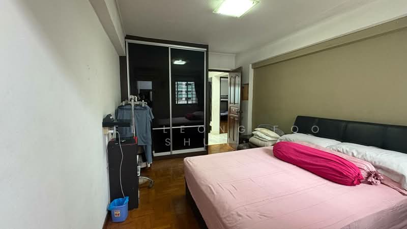 132 Bedok North Street 2, 132 Bedok North Street 2, 3 Bedrooms, 990 sqft, HDB Flat For Sale, by Joel Leong Foo Shun, 500174044 - Master Bedroom - PropertyGuru.com.sg