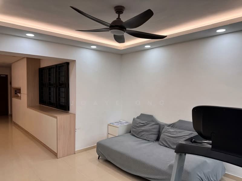 654A Jurong West Street 61, 654A Jurong West Street 61, 3 Bedrooms, 1,184 sqft, HDB Flat For Sale, by Joaye Ong, 500174054 - Living Room - PropertyGuru.com.sg