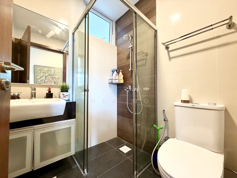 Prestige Heights, 348 Balestier Road, 3 Bedrooms, 861 sqft, Apartment For Rent, by Thea Ng, 500174060 - Common Bathroom - PropertyGuru.com.sg