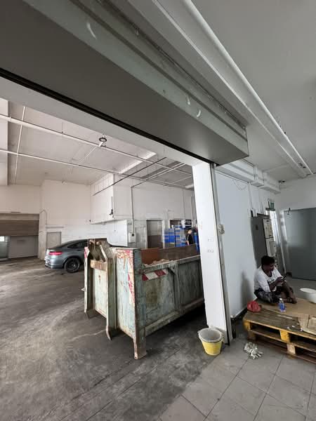 Food XChange @ Admiralty, 8A Admiralty Street, 2,788 sqft, Factory / Workshop (B2) For Sale, by Yu Sheng Chew, 500174069 - Car Park - CommercialGuru.com.sg