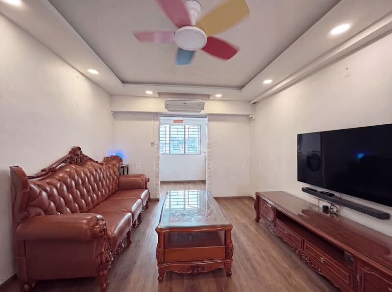 535 Serangoon North Avenue 4, 535 Serangoon North Avenue 4, 4 Bedrooms, 1,603 sqft, HDB Flat For Sale, by Terence Xie, 500174080 - Living Room - PropertyGuru.com.sg