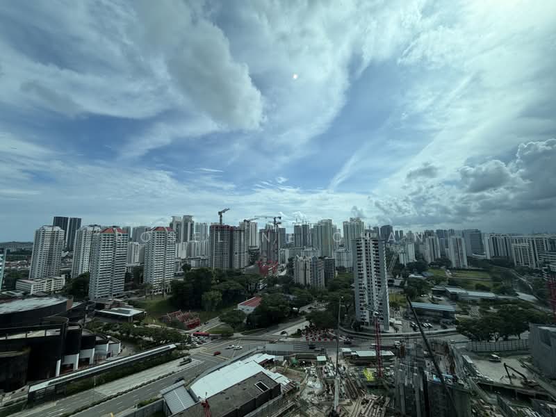 Tribeca by the Waterfront, 60 Kim Seng Road, 1 Bedroom, 570 sqft, Condominium For Rent, by Roseline Chan, 500174081 - Magnificent view - PropertyGuru.com.sg
