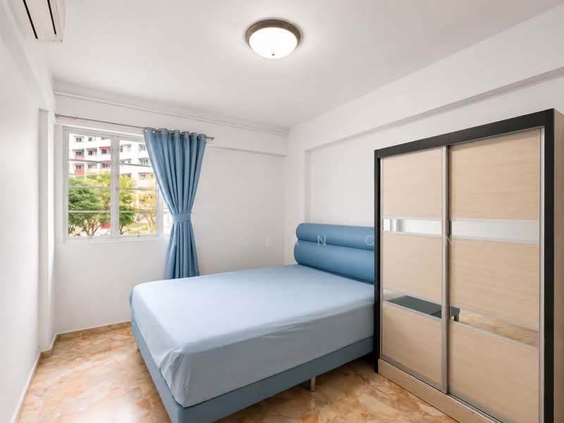 319 Bukit Batok Street 33, 319 Bukit Batok Street 33, Room Rental, 150 sqft, HDB Flat For Rent, by Eugene Sean Cheng, 500174084 - Bedroom - PropertyGuru.com.sg