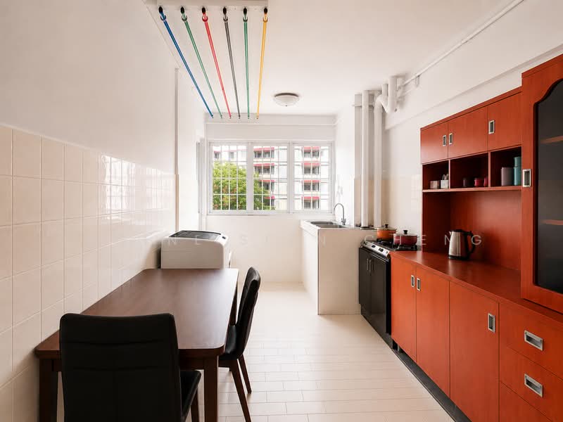 319 Bukit Batok Street 33, 319 Bukit Batok Street 33, Room Rental, 150 sqft, HDB Flat For Rent, by Eugene Sean Cheng, 500174084 - PropertyGuru.com.sg