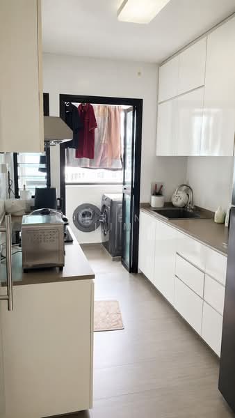 266D Punggol Way, 266D Punggol Way, Room Rental, 110 sqft, HDB Flat For Rent, by Serene Lim, 500174085 - Kitchen - PropertyGuru.com.sg