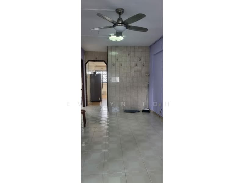 239 Bukit Batok East Avenue 5, 239 Bukit Batok East Avenue 5, 2 Bedrooms, 721 sqft, HDB Flat For Sale, by Evelyn Toh, 500174090 - Interior - PropertyGuru.com.sg