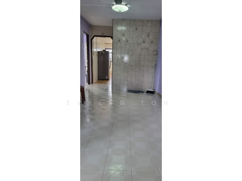 239 Bukit Batok East Avenue 5, 239 Bukit Batok East Avenue 5, 2 Bedrooms, 721 sqft, HDB Flat For Sale, by Evelyn Toh, 500174090 - Interior - PropertyGuru.com.sg