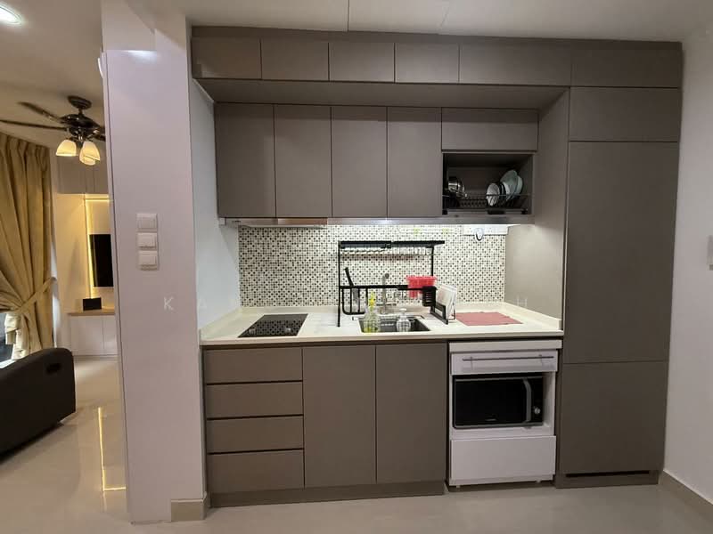 Guillemard Suites, 213 Guillemard Road, 2 Bedrooms, 721 sqft, Apartment For Sale, by KangLing Beh, 500174098 - Kitchen - PropertyGuru.com.sg