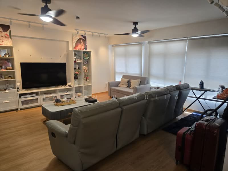 153B Bedok South Road, 153B Bedok South Road, 4 Bedrooms, 1,216 sqft, HDB Flat For Sale, by Jasvin Narulla, 500174104 - Living Room - PropertyGuru.com.sg