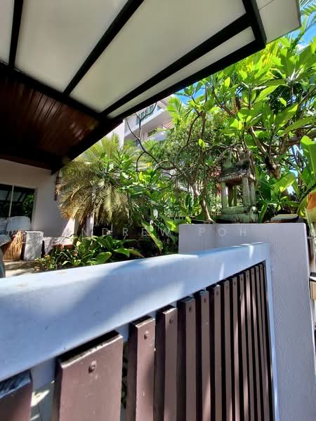 Kembangan Villas, Lengkong Tiga, 5 Bedrooms, 4,500 sqft, Semi-Detached House For Sale, by Andrew Poh, 500174114 - Exterior - PropertyGuru.com.sg