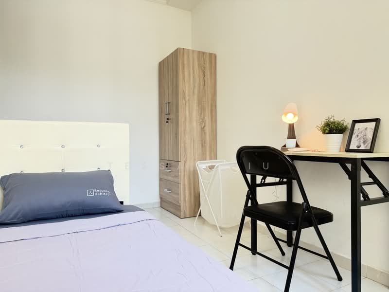 Azalea Park Condo, 2 Flora Road, Room Rental, 100 sqft, Condominium For Rent, by Tessa Chiu, 500174118 - Bedroom - PropertyGuru.com.sg