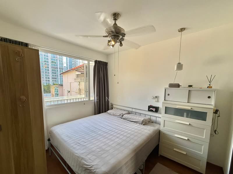 Suites @ Topaz, 3 Topaz Road, 1 Bedroom, 420 sqft, Condominium For Sale, by Clarence Kok, 500174122 - Bedroom - PropertyGuru.com.sg