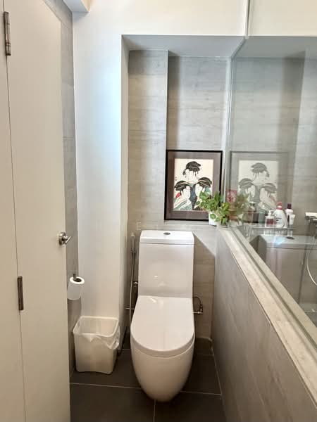 239 Pasir Ris Street 21, 239 Pasir Ris Street 21, 3 Bedrooms, 1,571 sqft, HDB Flat For Rent, by Kenneth Lim CT, 500174123 - Bathroom - PropertyGuru.com.sg