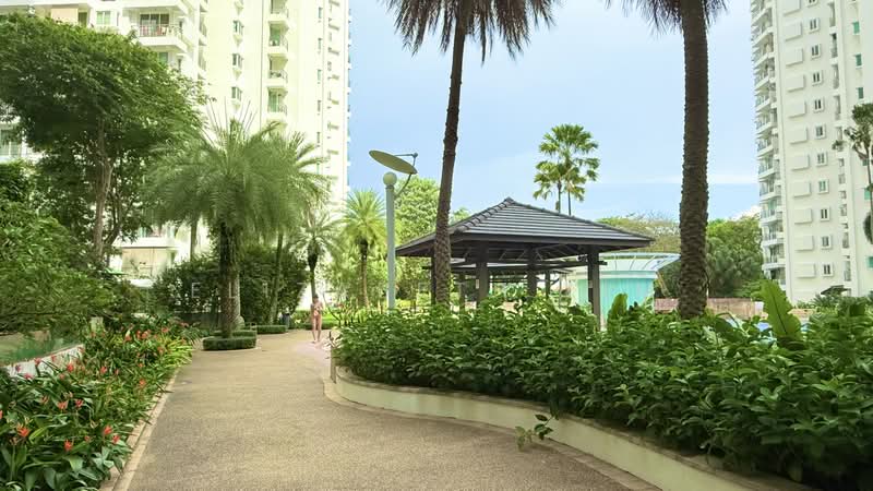 BIG PATIO LOVERS❤️DONT MISS⭐️GROUND FLOOR⭐️NEAR MRT⭐️EAST COAST PARK⭐️MARINE PARADE, , 2 Bedrooms, 1,400 sqft, Condominium For Sale, by Elizabeth Lim, 500174133 - Exterior - PropertyGuru.com.sg