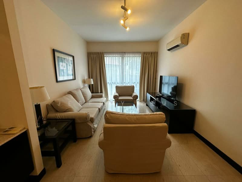 The Bencoolen, 180 Bencoolen Street, Room Rental, 120 sqft, Apartment For Rent, by Jeffrey Zeus, 500174135 - Living Room - PropertyGuru.com.sg