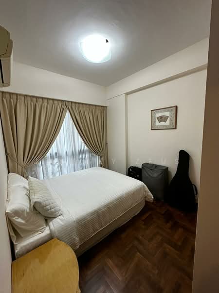 The Bencoolen, 180 Bencoolen Street, Room Rental, 120 sqft, Apartment For Rent, by Jeffrey Zeus, 500174135 - Bedroom - PropertyGuru.com.sg