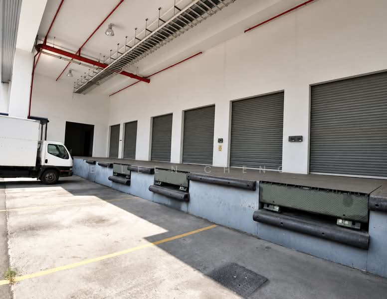 10m Clear | MRT | Dedicated Bays @ Tuas, Boon Lay / Jurong / Tuas, 57,452 sqft, Warehouse For Rent, by Eileen Cheng, 500174137 - CommercialGuru.com.sg