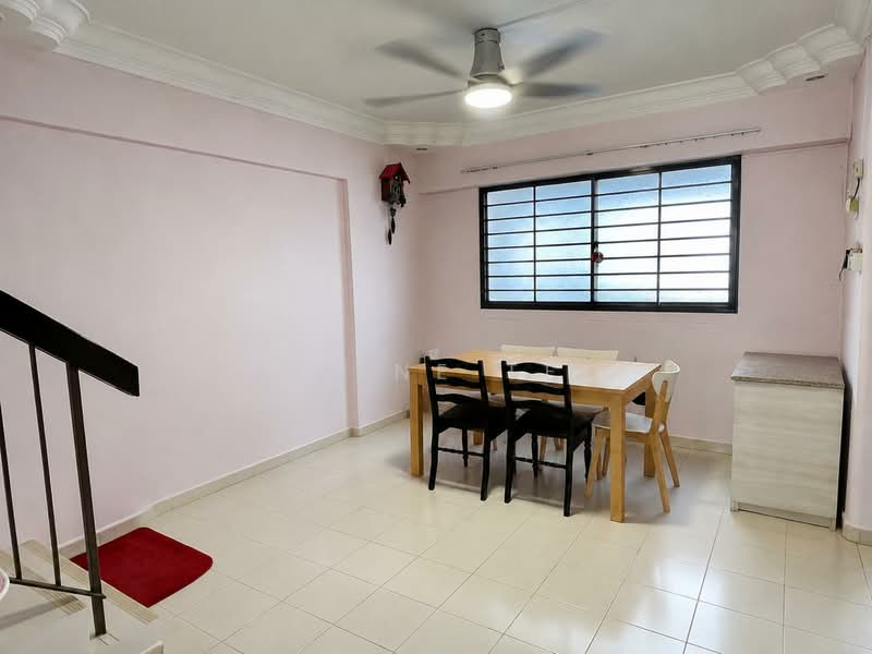 110 Mcnair Road, 110 Mcnair Road, 4 Bedrooms, 1,550 sqft, HDB Flat For Sale, by Elaine Teo, 500174158 - Dining Room - PropertyGuru.com.sg