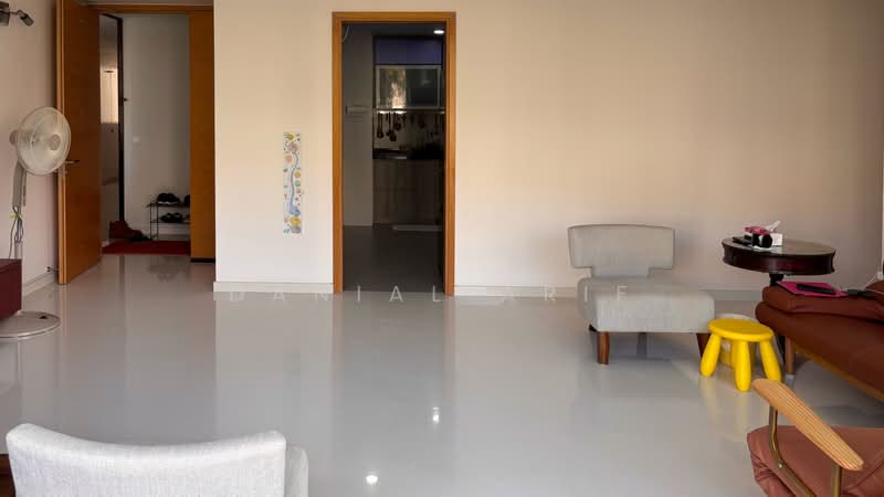 The Gale, Flora Road, 2 Bedrooms, 1,152 sqft, Condominium For Sale, by Danial Arif, 500174166 - Living Room - PropertyGuru.com.sg
