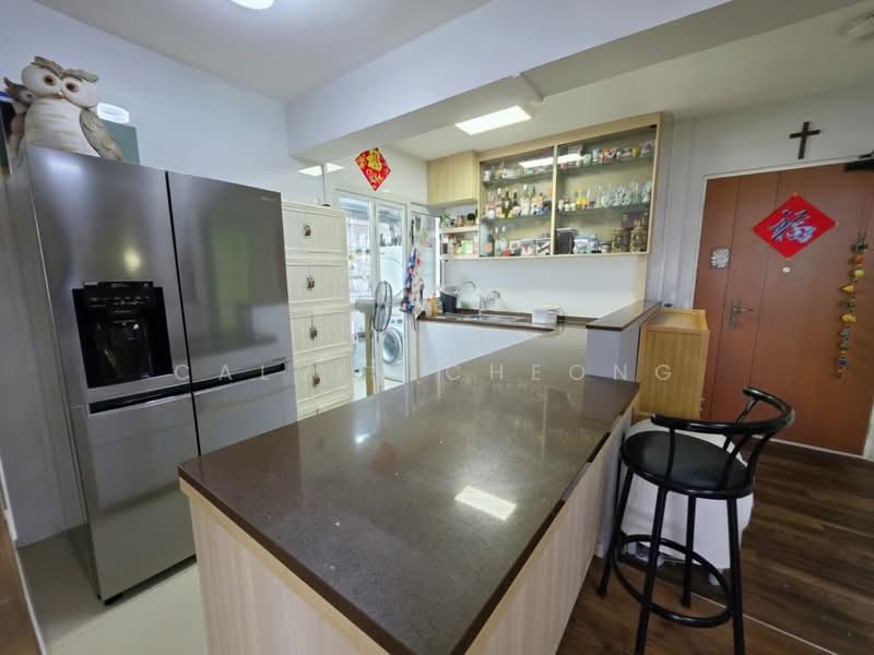 217A Sumang Walk, 217A Sumang Walk, 4 Bedrooms, 990 sqft, HDB Flat For Sale, by Calvin Cheong, 500174171 - Kitchen - PropertyGuru.com.sg